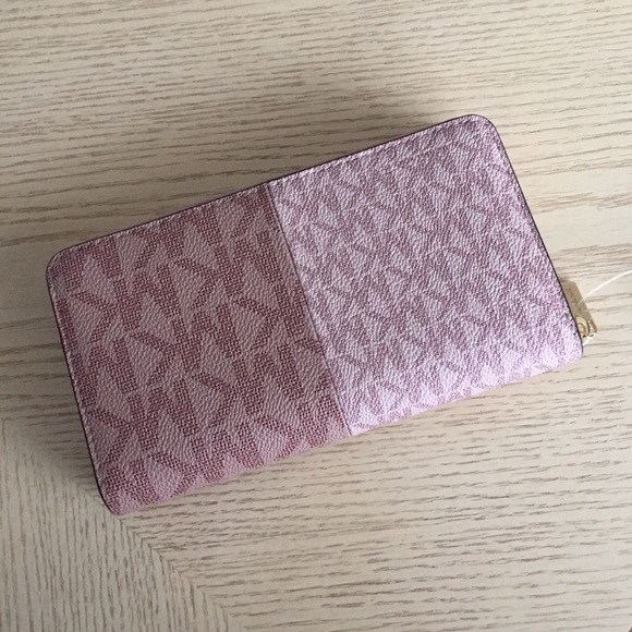 Michael Kors Jet Set Soft Pink Multi Wallet - Picture 2 of 7